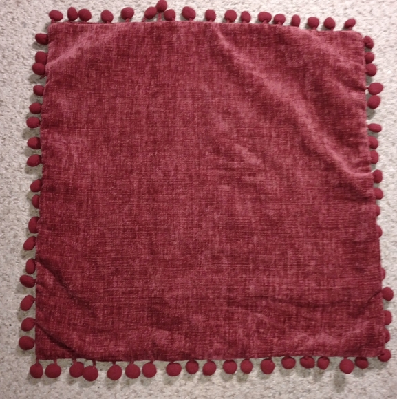 2 New Pillowcases - Picture 1 of 4
